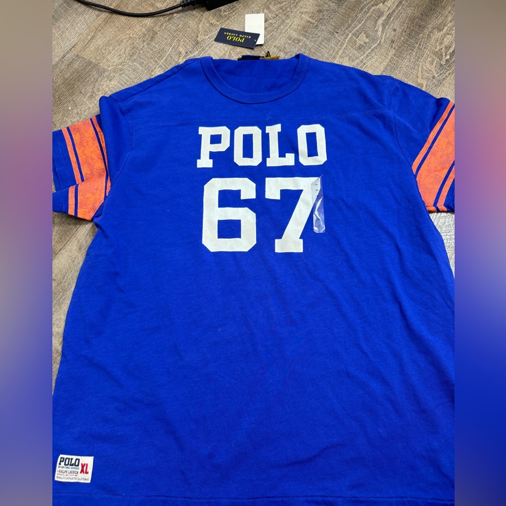 Men’s polo tshirt